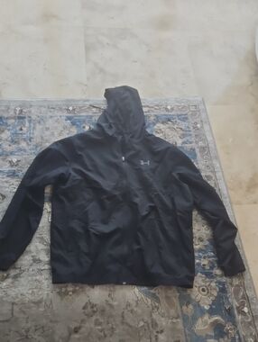 Under Armour Men's Black Hooded Jacket